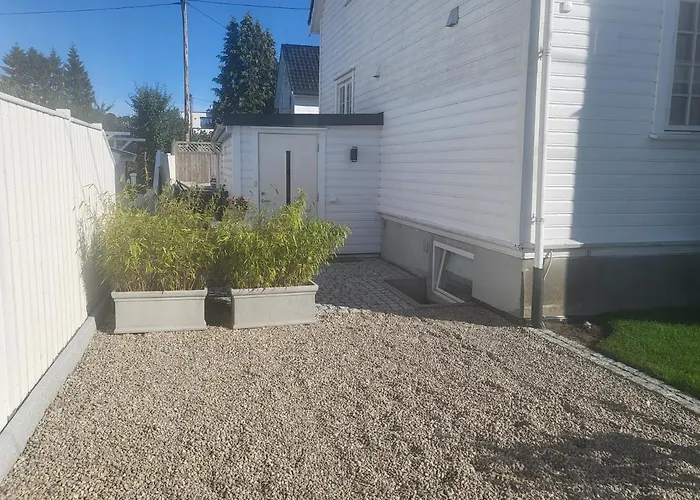 Apartment Modern In Classic House, Close To And Center Kristiansand